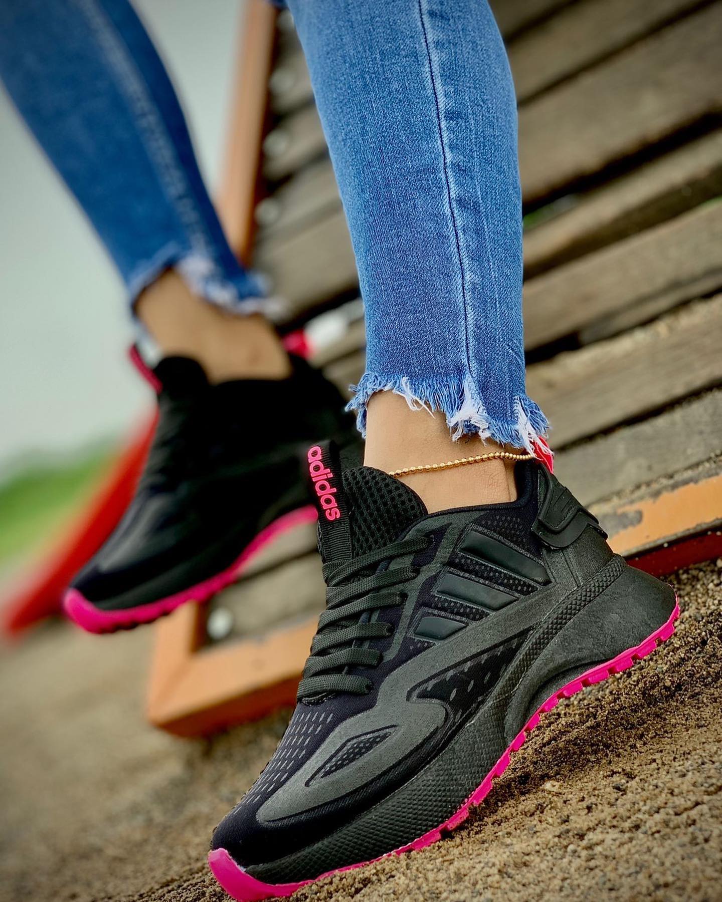 Adidas ZX 2K Negro Fucsia - Dama